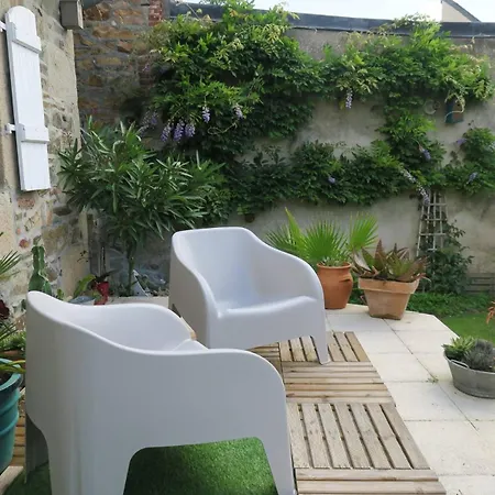 Maison De Charme Avec Jardin Clos, Terrasse A - Ref 868 ヴィラ